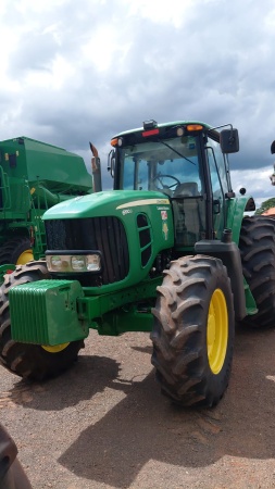 Trator John Deere 6190J ano 2020